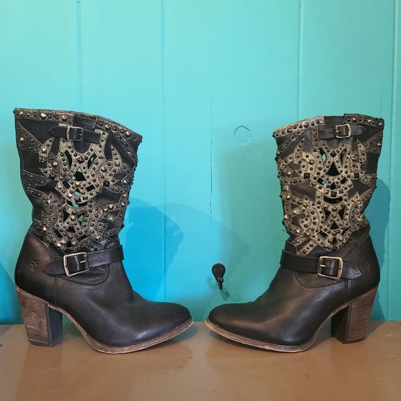 Rare Frye Ilana Deco Black Studded - Size 10 - Picture 3 of 9